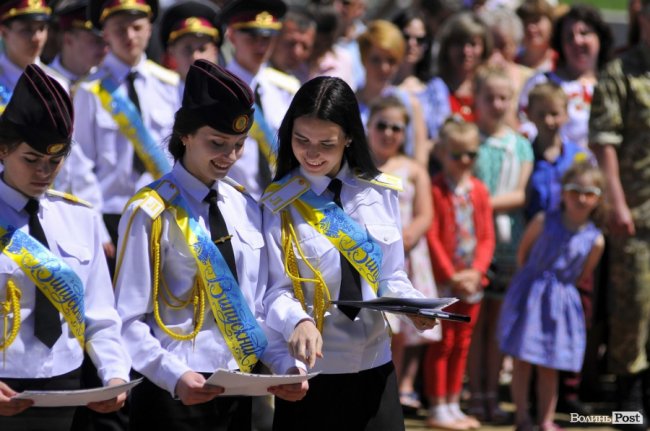 Фото випускного у військовому ліцеї в Луцьку