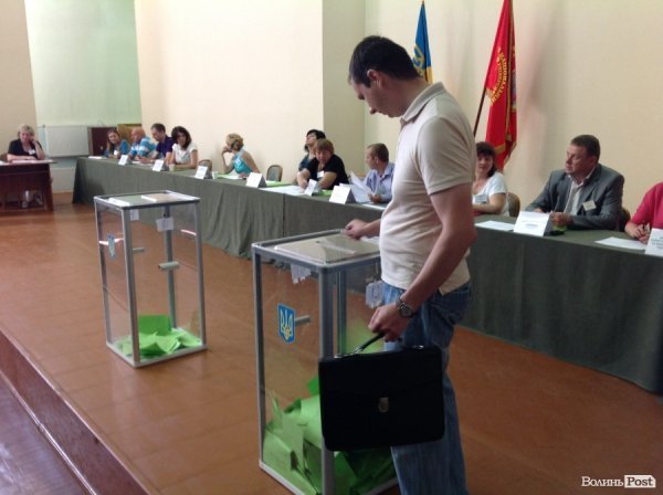 У  «політесі» Луцька тривають вибори на посаду ректора вишу. ФОТО