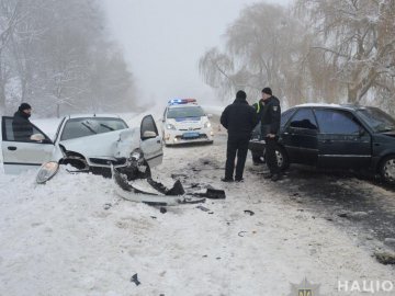 Лоб у лоб: на Волині в страшній аварії постраждало шестеро людей. ФОТО