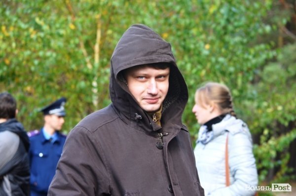 Заплив Гузя та Палиці через Згоранське озеро: як це було. ФОТОРЕПОРТАЖ