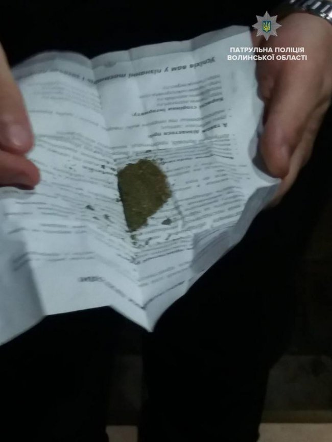 У Луцьку за ніч зловили чотирьох чоловіків з наркотиками. ФОТО