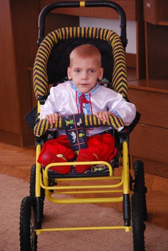 Як волинські священики на Великдень  займалися благодійністю. ФОТО