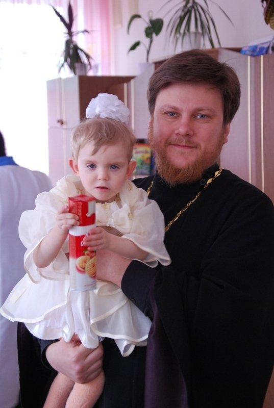 Як волинські священики на Великдень  займалися благодійністю. ФОТО