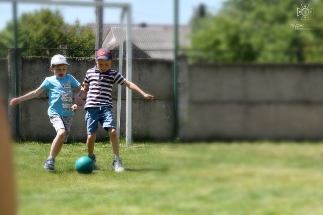 У Луцьку спортивний майданчик назвали на честь рятувальника, підполковника Віктора Левчука