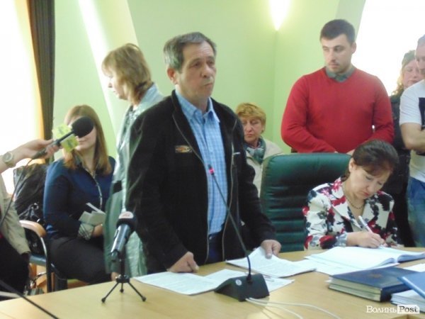 Романюка попросили «розібратися» з директором «Луцьктепла». ФОТО