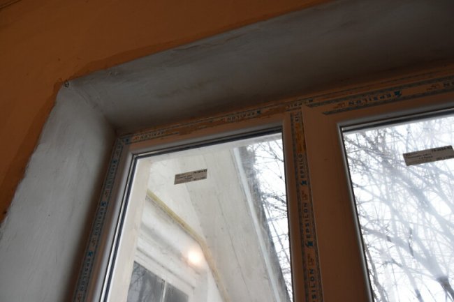 Лучанці, яка 40 років працювала водієм тролейбуса, допомогли з ремонтом. ФОТО