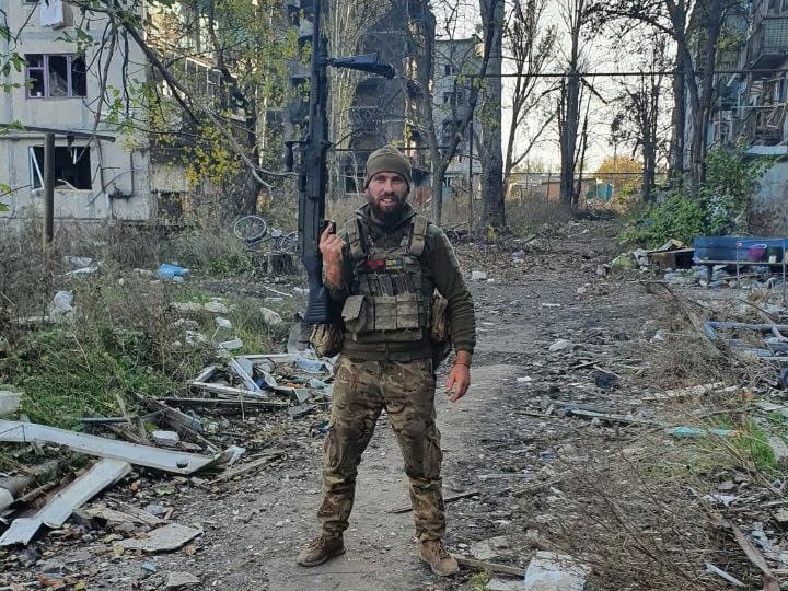 Воїн з позивним «Хрест» пройшов на фронті сім кіл пекла, але став жертвою нападу ухилянтів