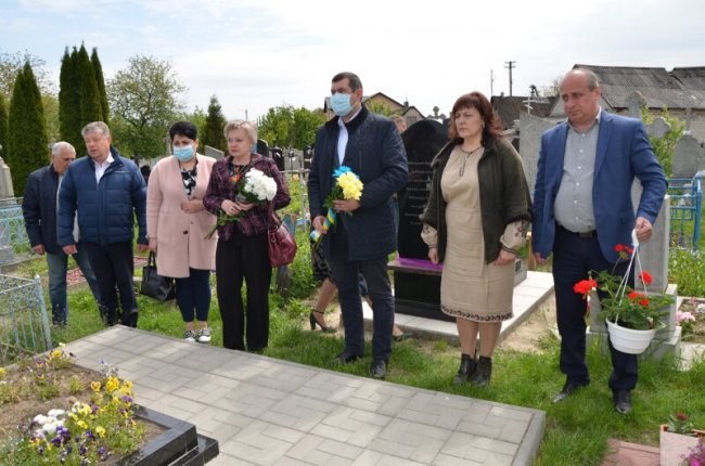 Лучани вшанували пам’ять військовослужбовців, які загинули на Сході України. ФОТО