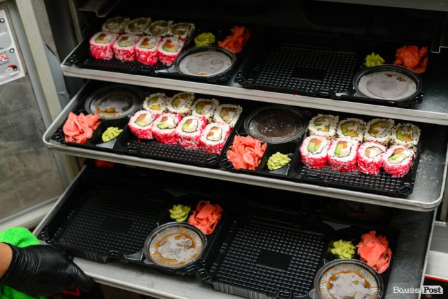 Вперше у Луцьку – заморожені суші* 