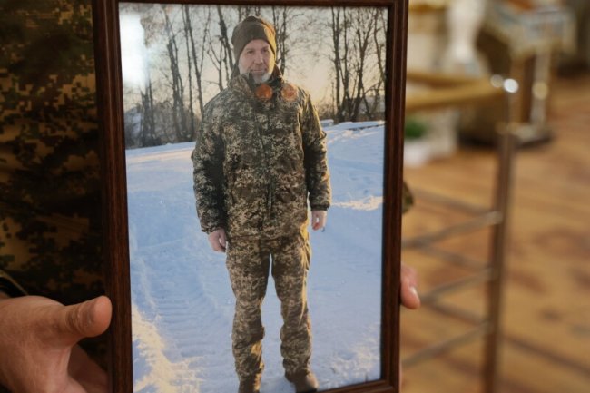 Луцька громада попрощалася з Героєм Михайлом Слутяком