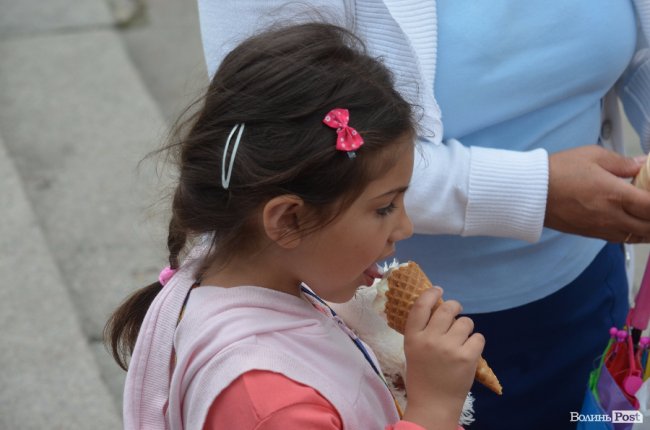 Свято морозива в Луцьку: як це було. ФОТО