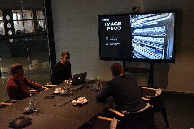 Автоматизовані каси, «розумні» зупинки: у Луцьку обговорили співпрацю міста та «Modern Expo». ФОТО*