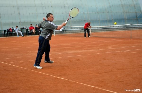 У Луцьку зібралися тенісисти-аматори. ФОТО