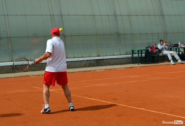 У Луцьку зібралися тенісисти-аматори. ФОТО