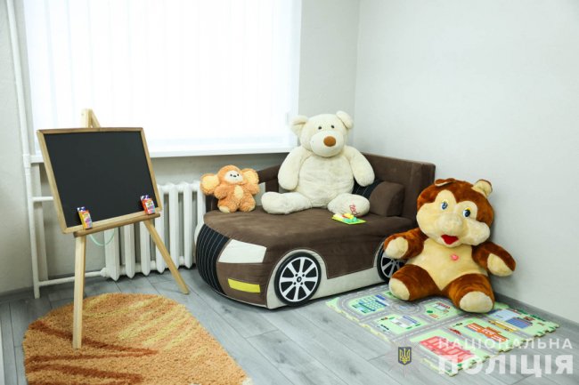 У поліції Волині презентували десятий підрозділ, обладнаний системою Custody Records