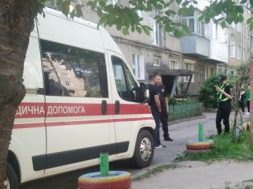 На Волині в квартирі знайшли тіло 38-річної жінки, яка померла тиждень  тому