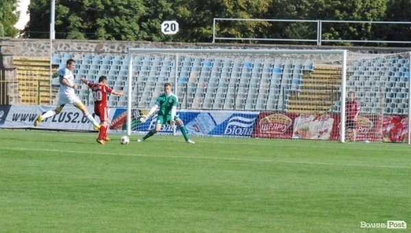 Матч поколінь в Луцьку: ветерани «Волині» проти сучасників. ФОТО
