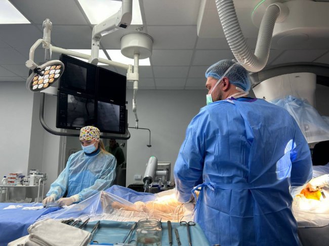 Вперше на Волині: лікарі замінили клапан серця без розрізу грудної клітки. ФОТО