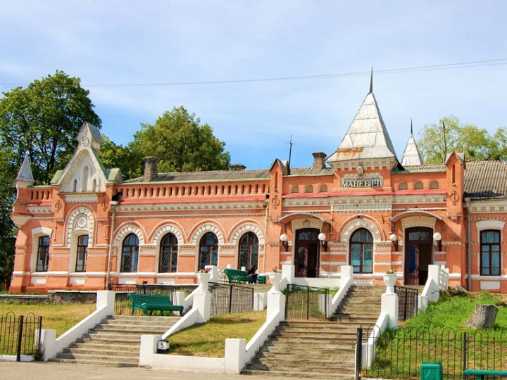 Маневичі стали на дев’ять років молодшими: офіційно затверджено нову дату заснування селища