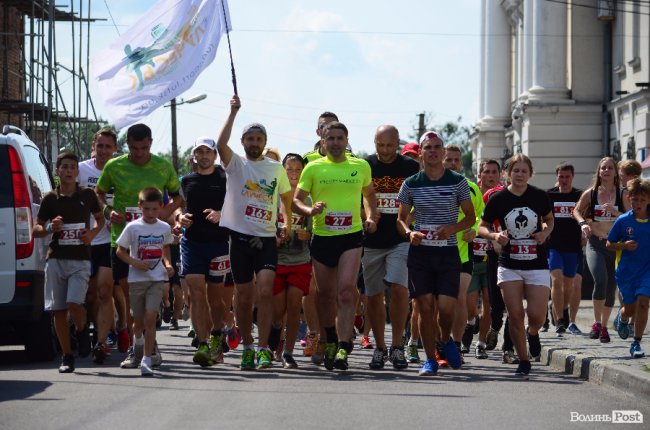BanderRun: у Луцьку бігали заради життя маленької дівчинки