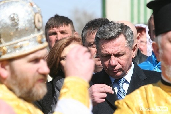 У Луцьку освятили місце під каплицю Небесної сотні. ФОТО