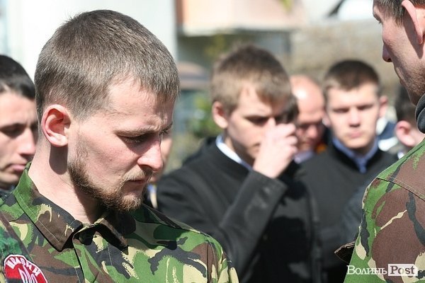 У Луцьку освятили місце під каплицю Небесної сотні. ФОТО