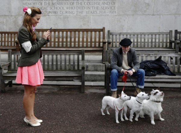 В Англії їздили «твідові» велосипедисти. ФОТО