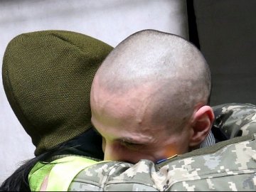 З початку великої війни додому повернули 324 українських полонених