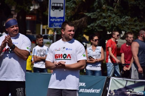 22 богатирі вражали лучан надзвичайною силою та міццю. ФОТО