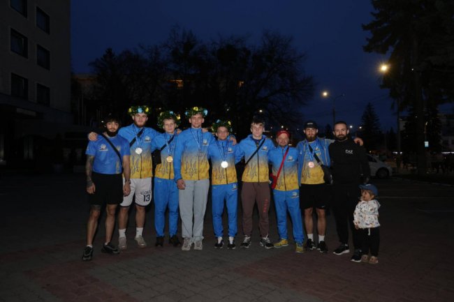 У Луцьку зустріли переможців та призерів чемпіонату Європи зі змішаних єдиноборств ММА. ФОТО