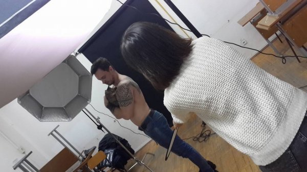 М'язи, тату та котики: у Луцьку створюють «відвертий» календар