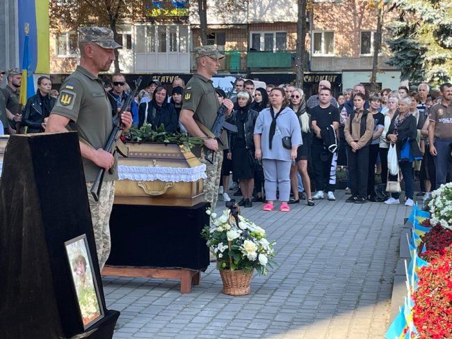 На Волині попрощались з Героєм Денисом Андросюком