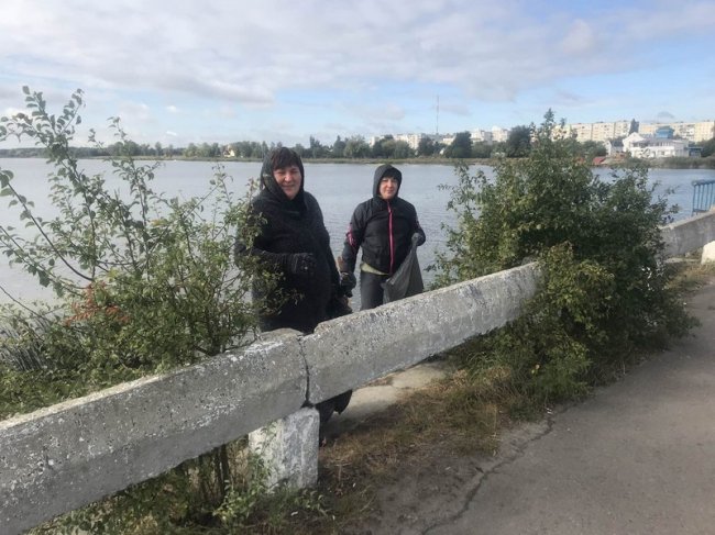 Небайдужі волиняни прибрали берег Турії 