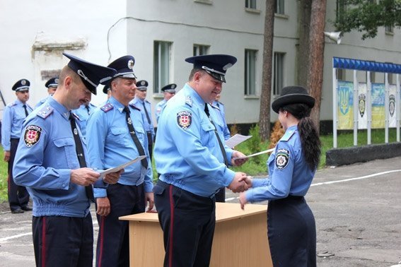 Випускний у Волинській «міліцейській академії». ФОТО