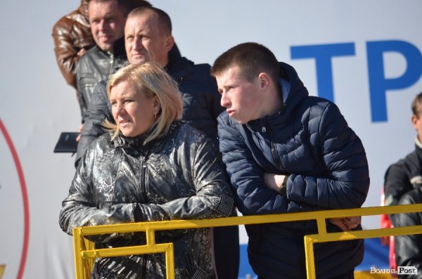 Футболісти ФК «Волинь» тренувались зі школярами. ФОТО