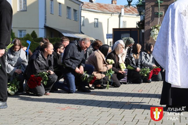 У Луцьку попрощалися з 19-річним Героєм Денисом Бойченком