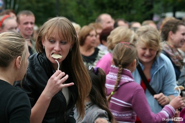 У Луцьку відбувся «Фестиваль вареника». ФОТО