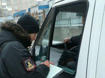 Луцькі муніципали покарали автохамів. ФОТО