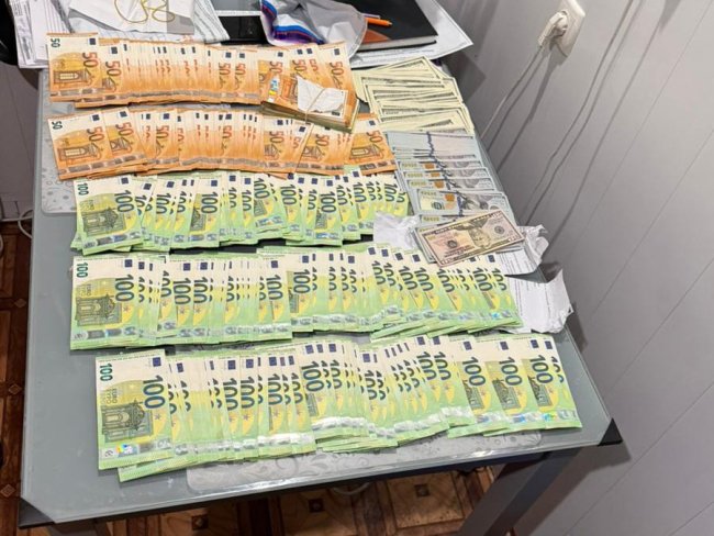 Ввозили під виглядом допомоги ЗСУ: на Волині викрили схему контрабанди авто