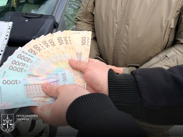 На Волині викрили схему поборів із військових