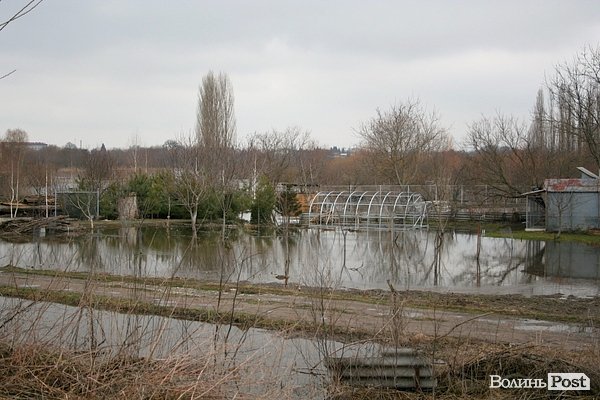 Повінь у Луцьку. ФОТО. ВІДЕО