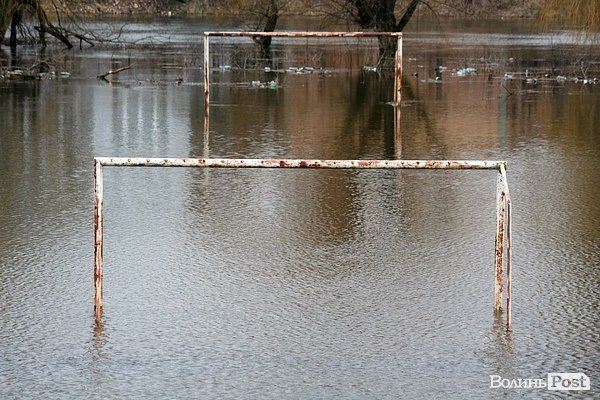 Повінь у Луцьку. ФОТО. ВІДЕО