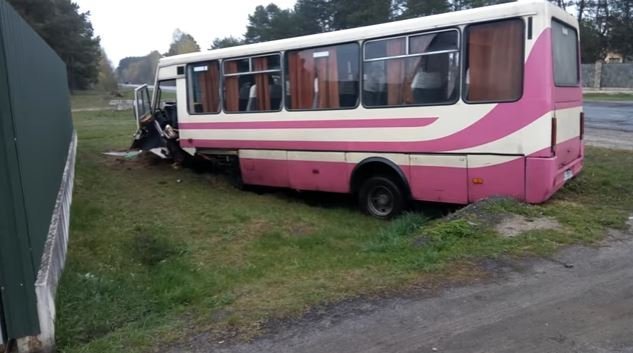 З’явилося відео аварії за участю маршрутки на Волині