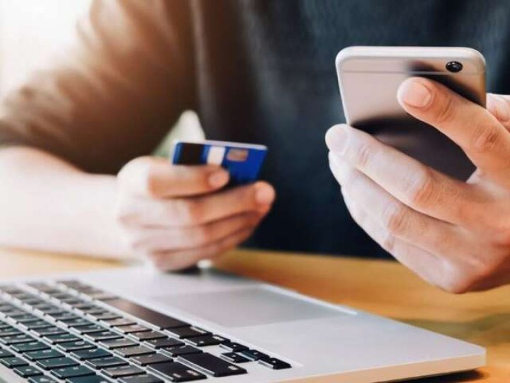 Шахраї видурили у волинянки чималі гроші, обіцяючи «єДопомогу»