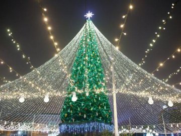 Чи буде столиця встановлювати новорічну ялинку