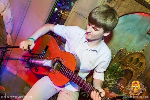 Луцький гурт презентував нову програму з пісень та сексу