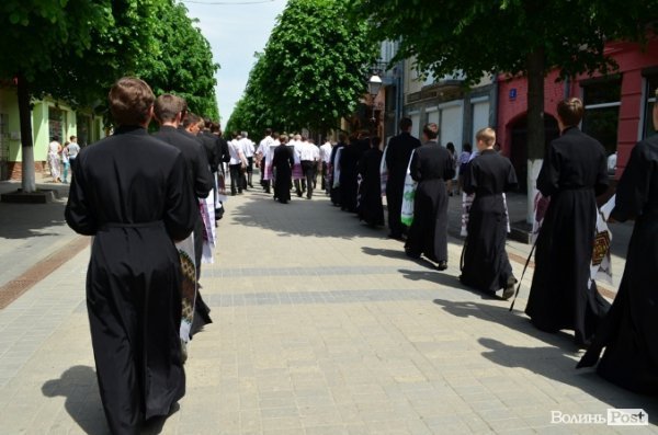 У Луцьку – хода пам’яті жертв політичних репресій. ФОТО