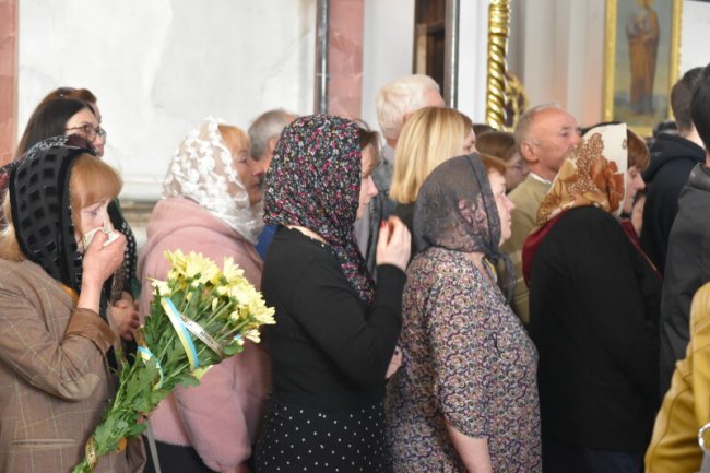 Скорботний день: у Луцьку провели в останню путь двох Героїв