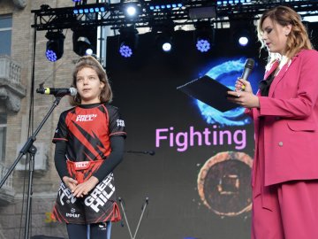 На День міста у Луцьку нагородили талановитих дітей