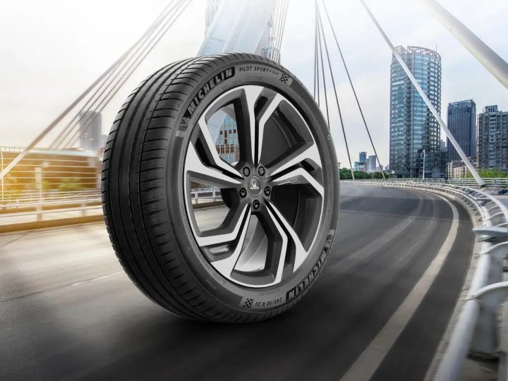 Літні позашляхові шини від Michelin – вибір для потужних кросоверів